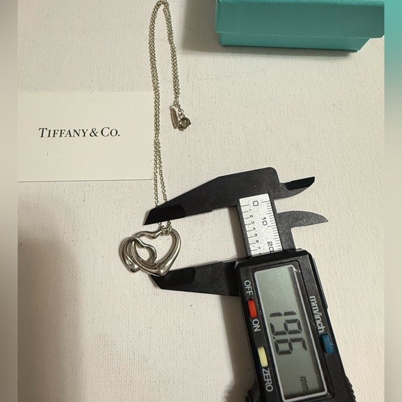 Tiffany & Co.Sterling Silver 925 Double Heart Necklace 16’ Elsa Peretti w/box - Picture 10 of 17